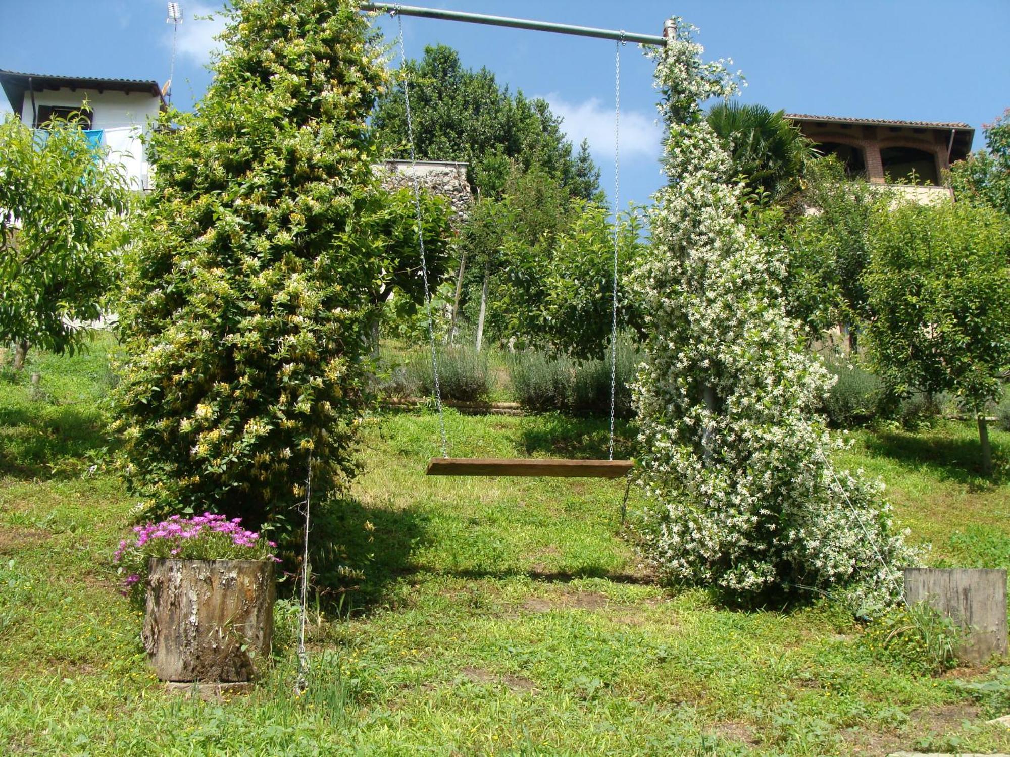Appartamento In Monferrato Di Dominga Portacomaro Eksteriør billede
